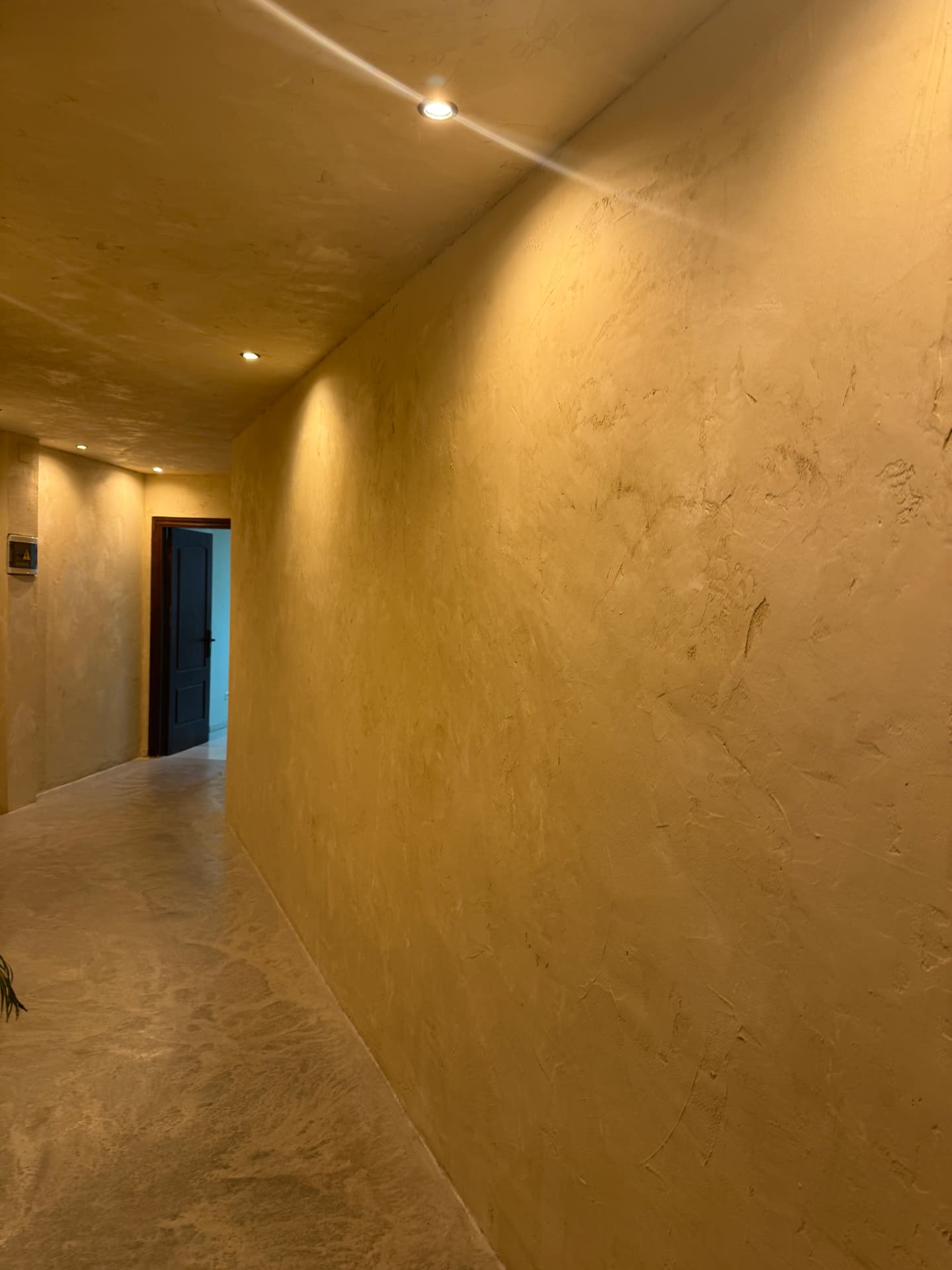 Villa Amstelveen — NOVACOLOR AFRIKA, MARMORINO,ARCHI
